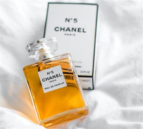 chanel n 6|chanel nº 5.